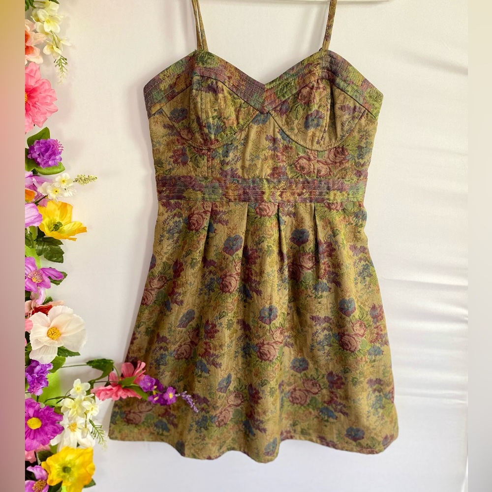 Lovely Free People Floral Tapestry Dress.